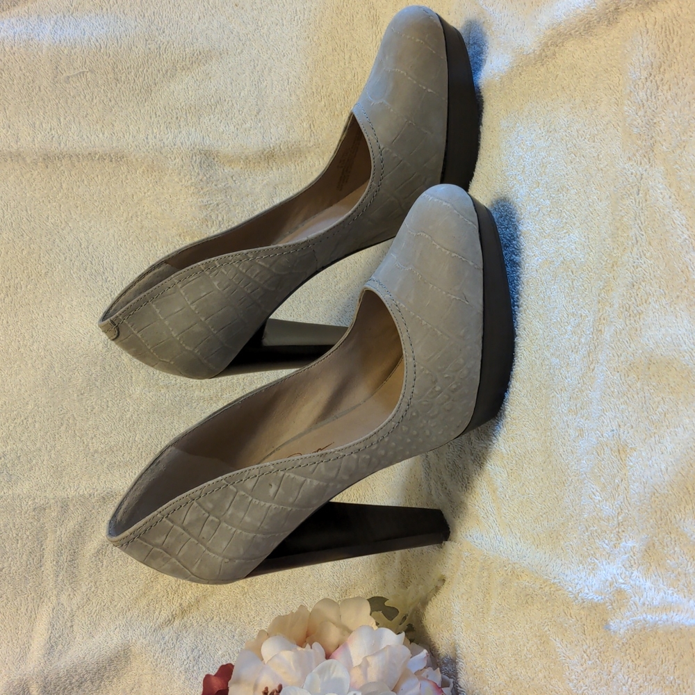 Jessica Simpson Leather High Heeled Shoes